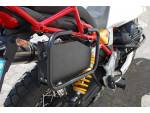 Klikněte pro detailní foto č. 8 - Kufry, brašny, držáky: Moto Guzzi V85TT Alu kryty vstřikovačů a nádobky + boční schránk