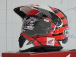 Klikněte pro detailní foto č. 3 - Přilby: ARAI TOUR - X4