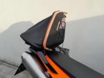 Klikněte pro detailní foto č. 4 - Kufry, brašny, držáky: Nosič + brašna KTM SM 990