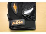 Klikněte pro detailní foto č. 4 - Rukavice: Sportovní dlouhé rukavice Ktm černé s oranžovým motivem.