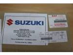 Klikněte pro detailní foto č. 3 - Kufry, brašny, držáky: Nová originální plotna na kufr Suzuki DL 1000 V-Storm